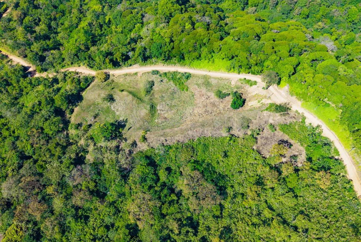 DEVELOPMENT PROPERTY WITH BEAUTIFUL CASCADE, IN UVITA – 101 ACRES, photo 4