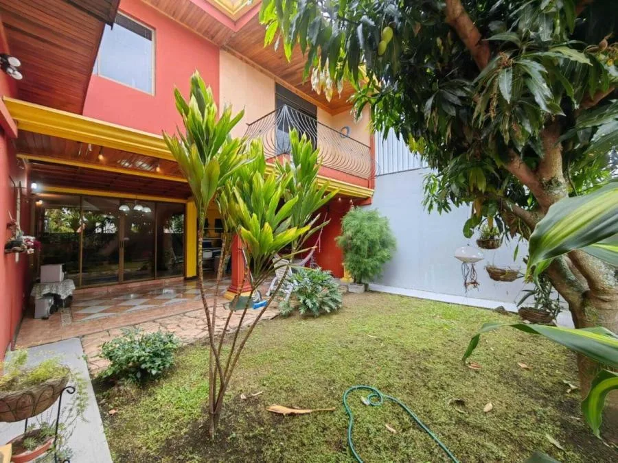 Venta de Casa en los Colegios Moravia - Venta en Moravia, photo 9