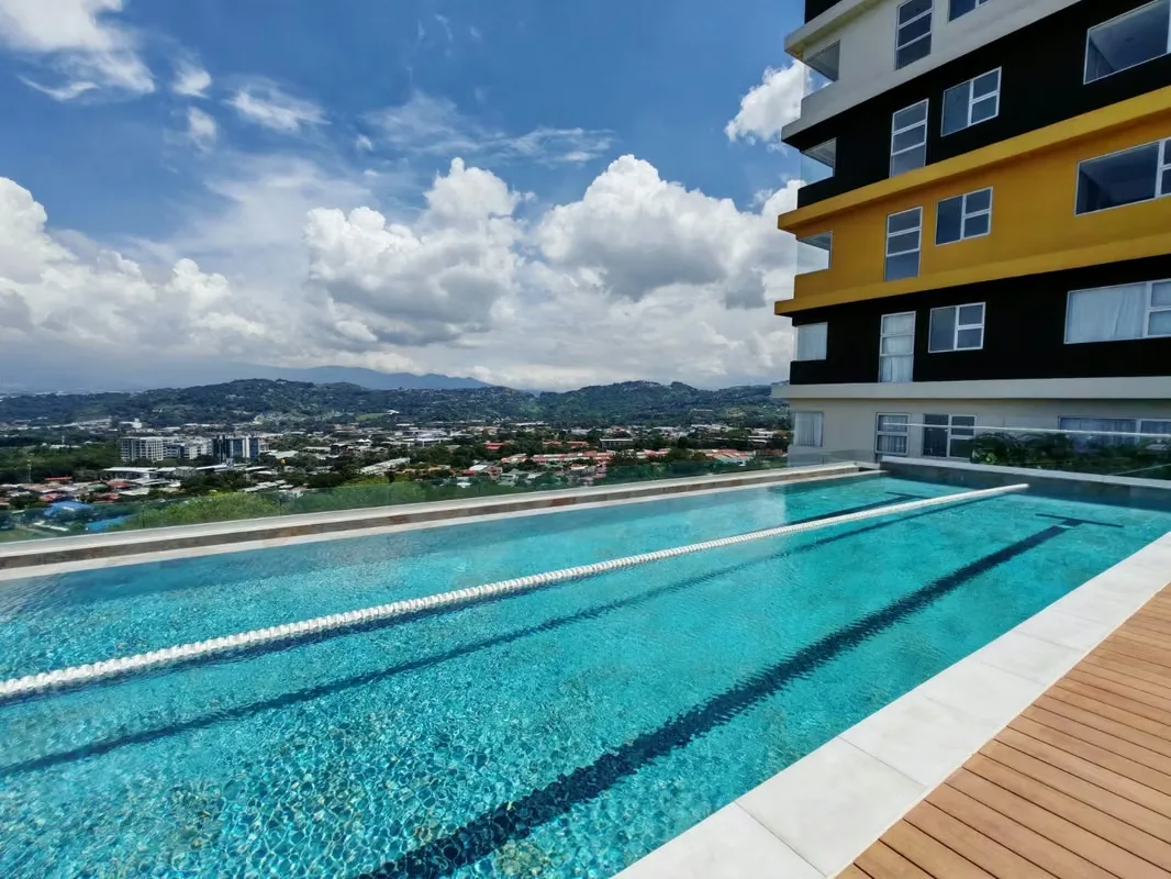 Descubre tu nuevo hogar en una de las zonas más cotizadas de Santa Ana. Este moderno apartamento ..., photo 10