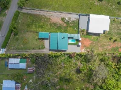 Casa a estrenar con vistas a la montaña, piscina y potencial de ampliación., photo 2