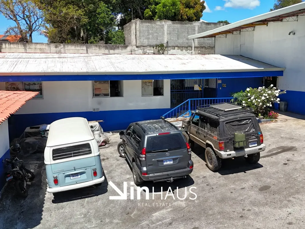 property with winery and offices in San Pablo de Barva de Heredia. The lot measures 1,735 m ², with a construction of approximately 700 m ² that includes a large cellar with mezanine, ..., photo 15