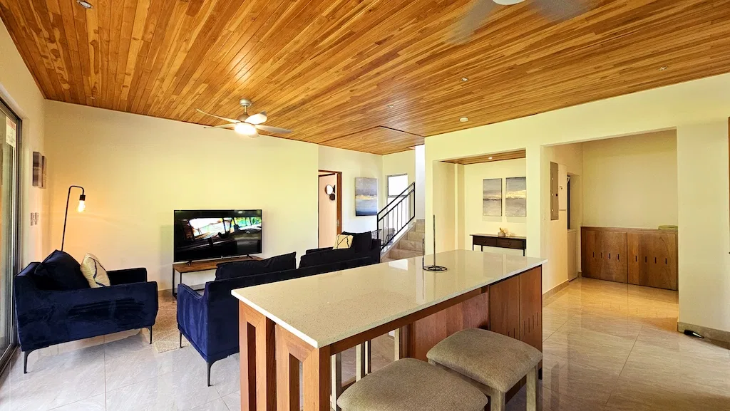 THREE BEDROOM HOME WITH POOL AND EASY ACCESS IN OJOCHAL, photo 12
