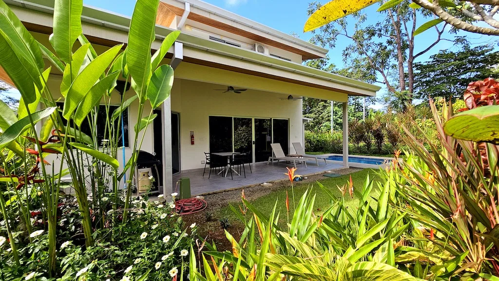 THREE BEDROOM HOME WITH POOL AND EASY ACCESS IN OJOCHAL, photo 3