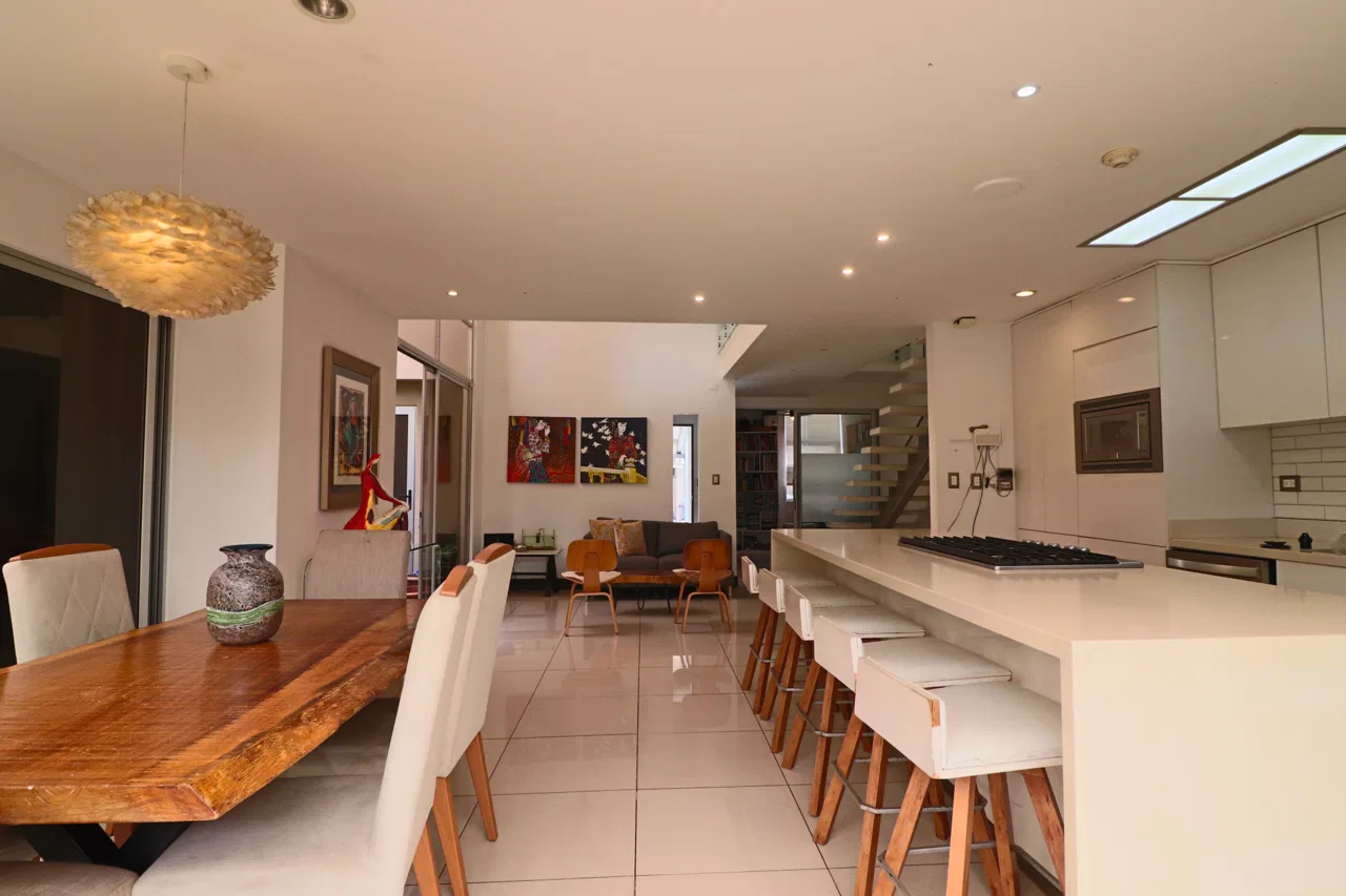 For Sale: House in Santa Ana, Costa Rica