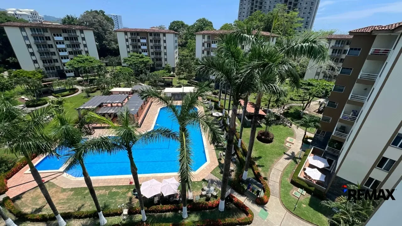 Condo Steps to Jaco Beach