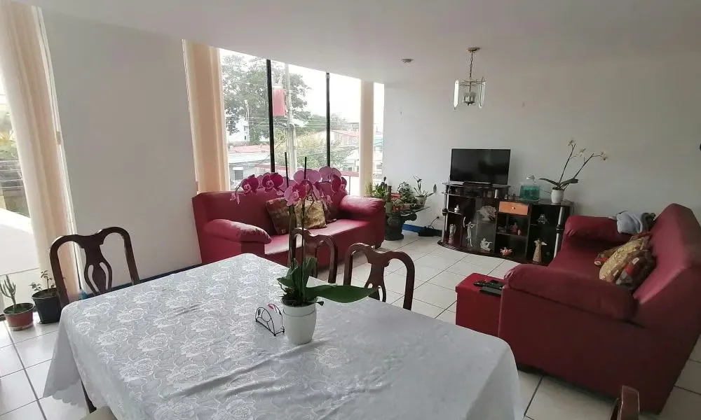 Spacious 3-bedroom condo for sale in Barrio Dent San Pedro, photo 10