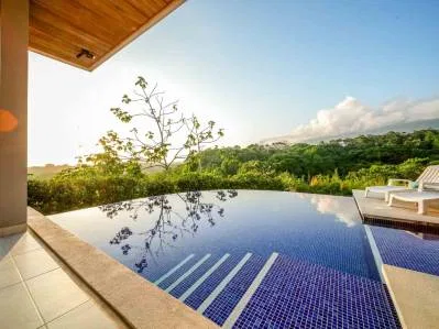 Casa de huéspedes y piscina infinita con vistas al océano. Lujosa propiedad., photo 7