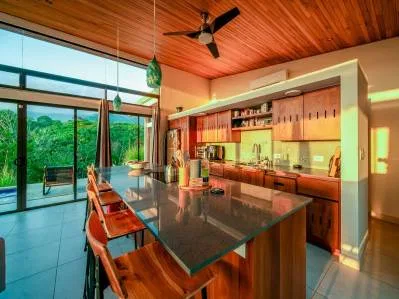 Casa de huéspedes y piscina infinita con vistas al océano. Lujosa propiedad., photo 8