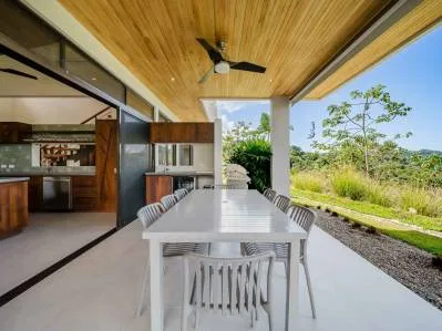 Casa de huéspedes y piscina infinita con vistas al océano. Lujosa propiedad., photo 9