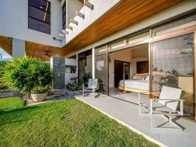 Casa de huéspedes y piscina infinita con vistas al océano. Lujosa propiedad., photo 10