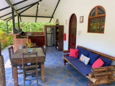 Retiro junto al río con 6 villas, suite, piscina de agua salada y terraza para yoga., photo 10