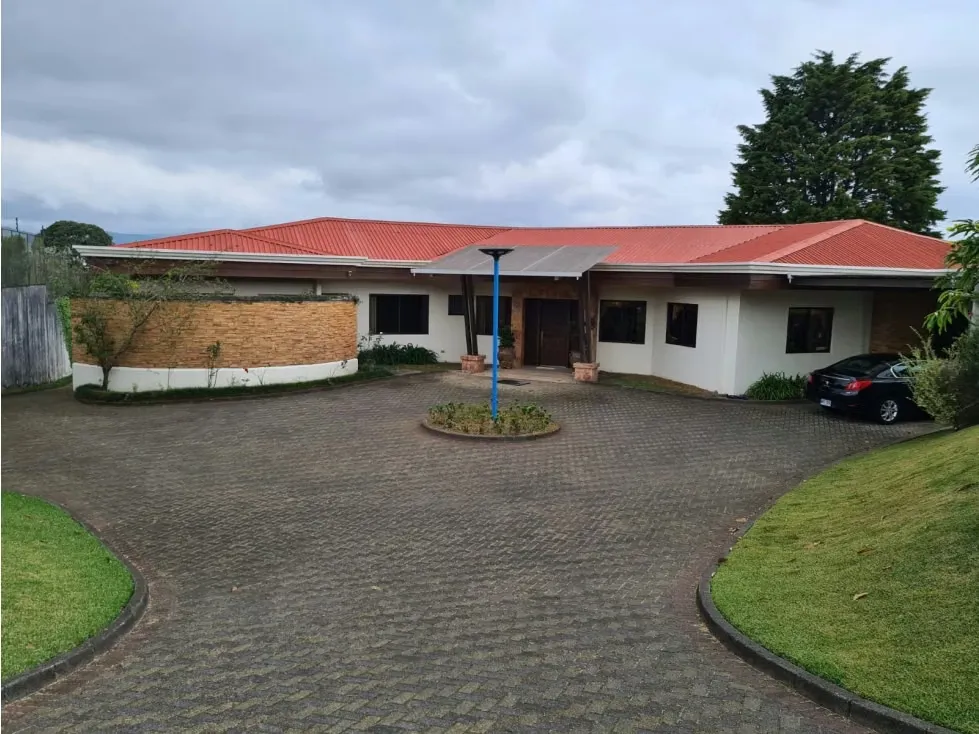 Casa en venta Montes de Oca, San Rafael. hermosas vistas 5PDN8111656