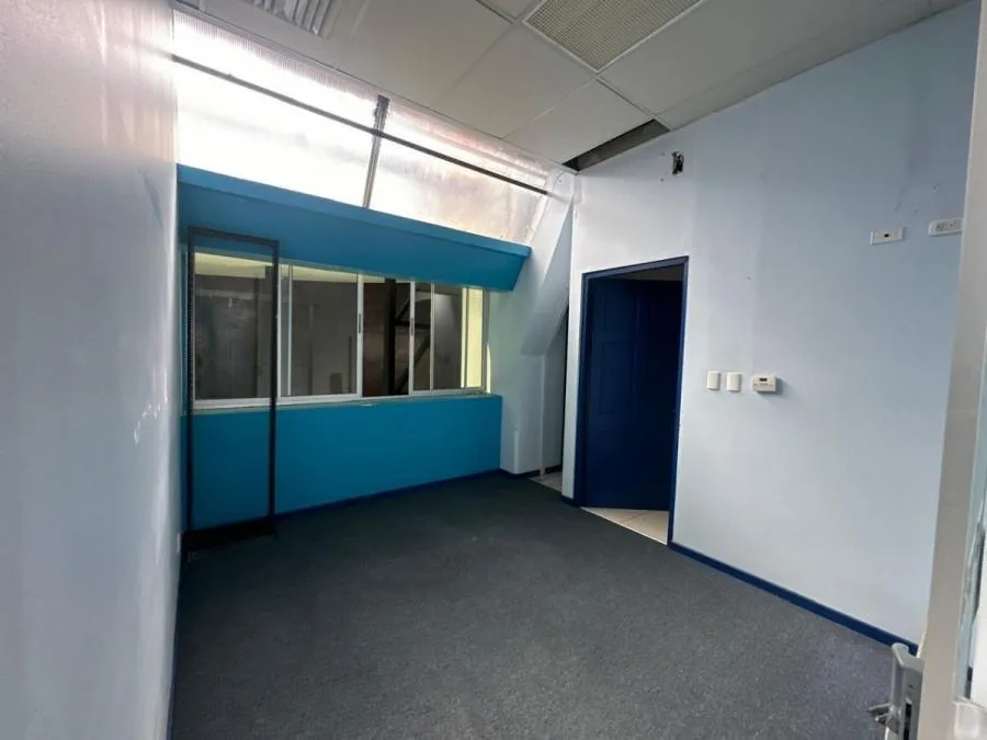 Alquiler de Preciosa Oficina en Goicoechea, San José / Mls. 26-433 OFC JB - Alquiler / Renta en Goicoechea, photo 6