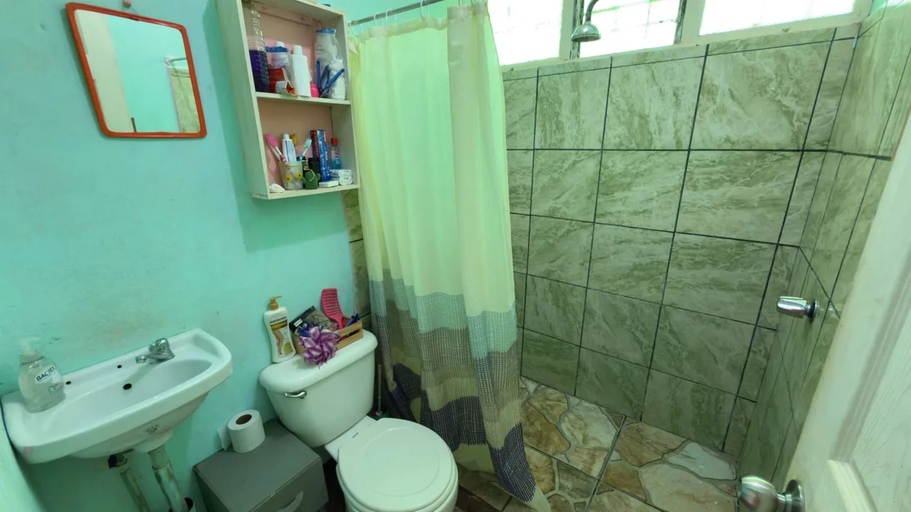 Rural Home with a Peaceful Atmosphere in Playa Verde, Santa Elena 206 m² Lot, photo 11