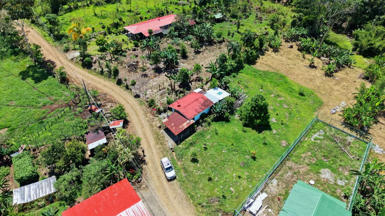 Rural Home with a Peaceful Atmosphere in Playa Verde, Santa Elena 206 m² Lot, photo 15