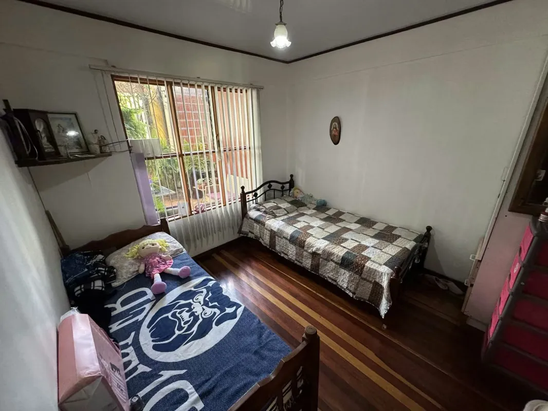 Sale of two houses in Sabanilla, in front of the UCR sports facilities. It is an excellent opportunity to develop apartments, restaurants and investment. It is in a mixed use area and ..., photo 3