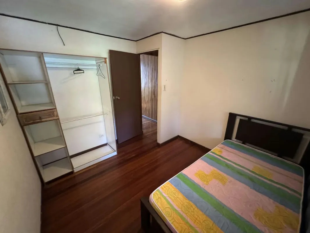 Sale of two houses in Sabanilla, in front of the UCR sports facilities. It is an excellent opportunity to develop apartments, restaurants and investment. It is in a mixed use area and ..., photo 4