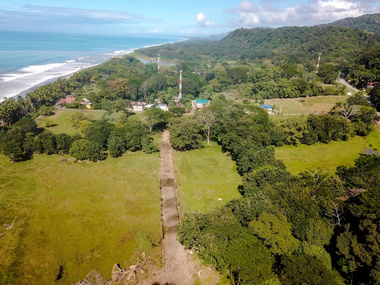 BUILDING PROPERTY IN A STEPS OF DOMINICAL BEACH, IN DOMINICAL – 3.8 ACRES, photo 15