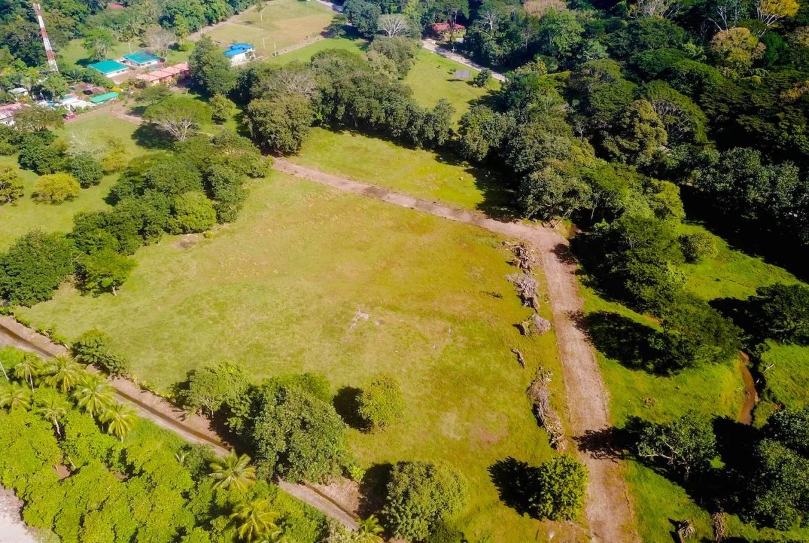 BUILDING PROPERTY IN A STEPS OF DOMINICAL BEACH, IN DOMINICAL – 3.8 ACRES, photo 10