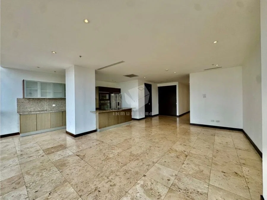 Apartamento en Metropolitan tower con línea blanca