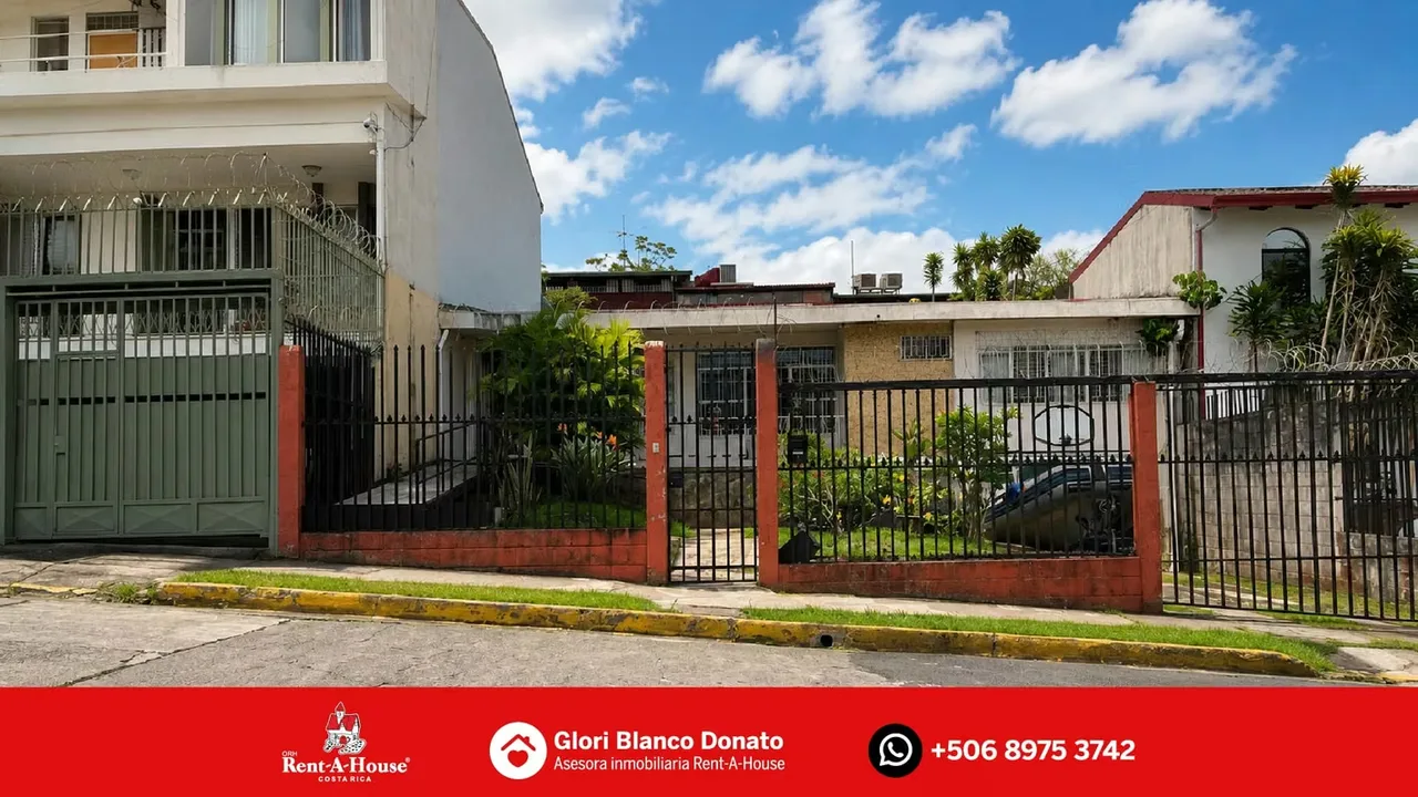 Ubicada en una de las zonas con mayor desarrollo y plusvalía del Este de San José, esta amplia propiedad combina la comodidad de una vivienda tradicional con el gran potencial que ...