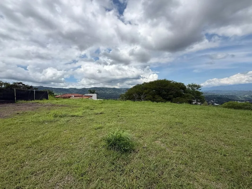FOR SALE- LOT WITH PANORAMIC VIEWS – CIUDAD COLON, photo 3