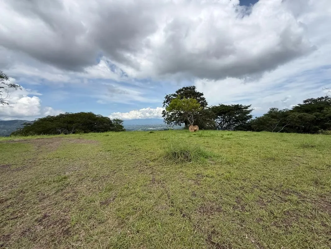 FOR SALE- LOT WITH PANORAMIC VIEWS – CIUDAD COLON, photo 5