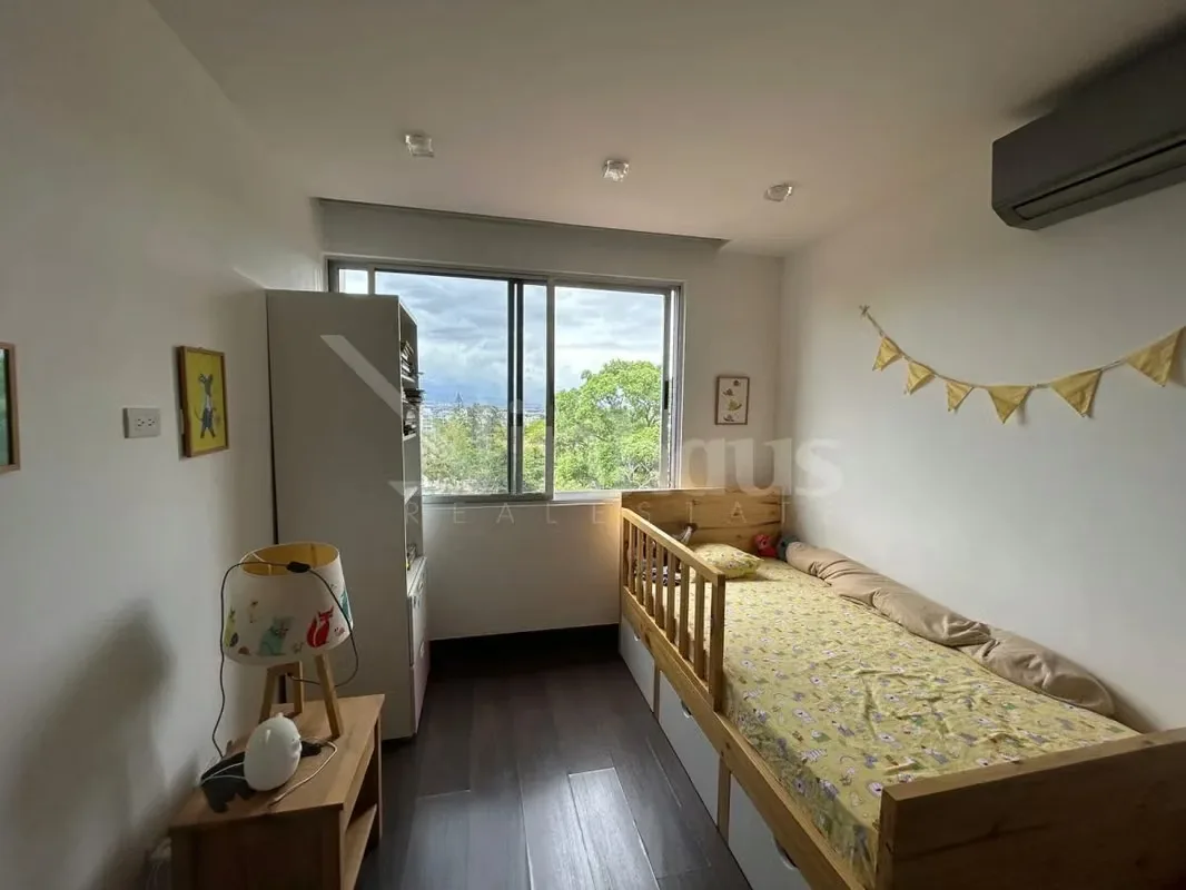 Disponible para alquiler esta elegante townhouse ubicada en Jaboncillo, ofrece 268 m2 de construcción distribuidos en tres niveles, dentro de uno de los condominios más exclusivos y ..., photo 9