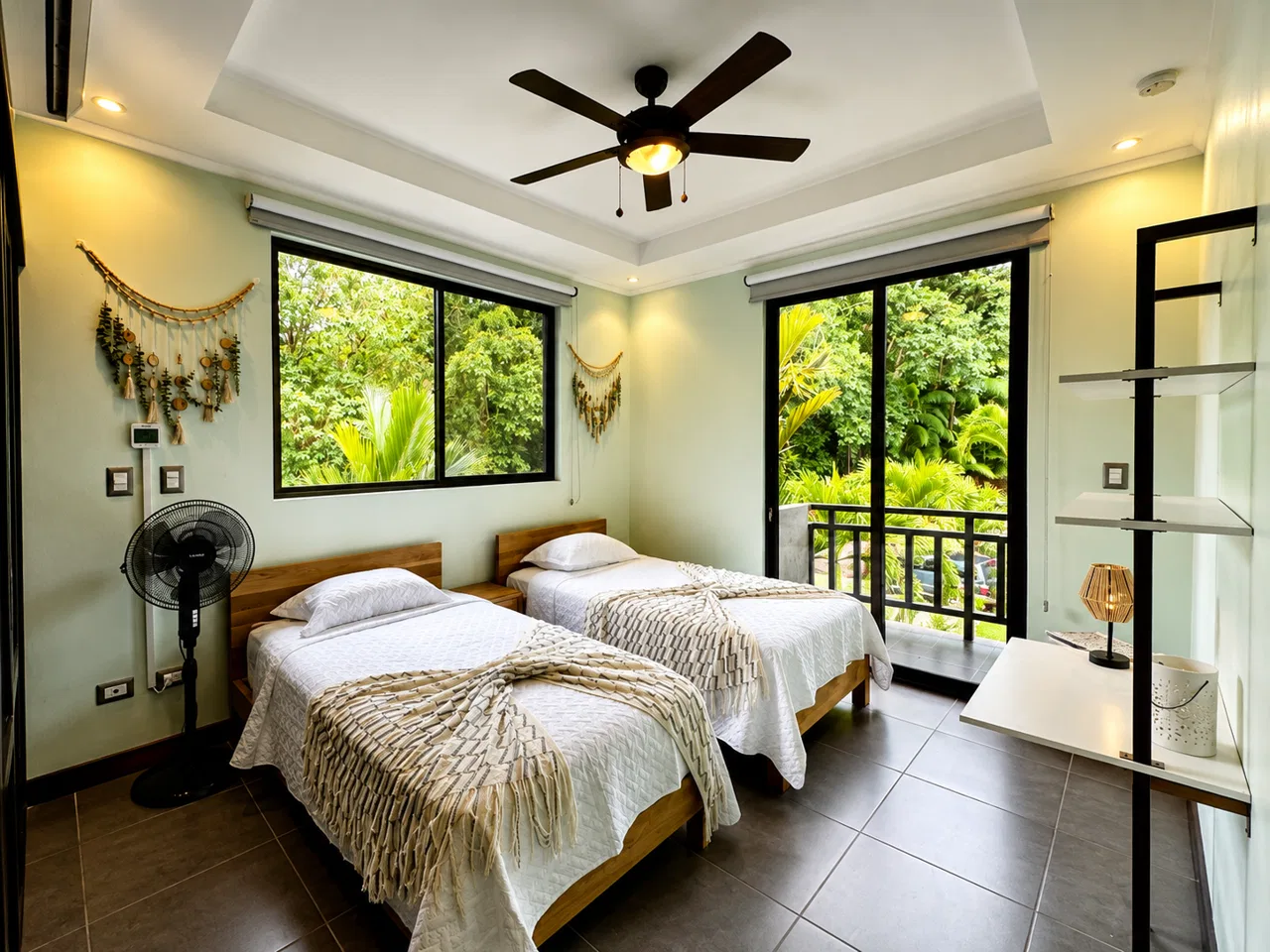 Turnkey Ocean View Investment Condo in Gated Community - Minutes to the Beach, photo 2