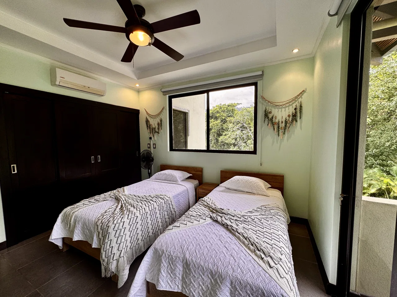 Turnkey Ocean View Investment Condo in Gated Community - Minutes to the Beach, photo 16