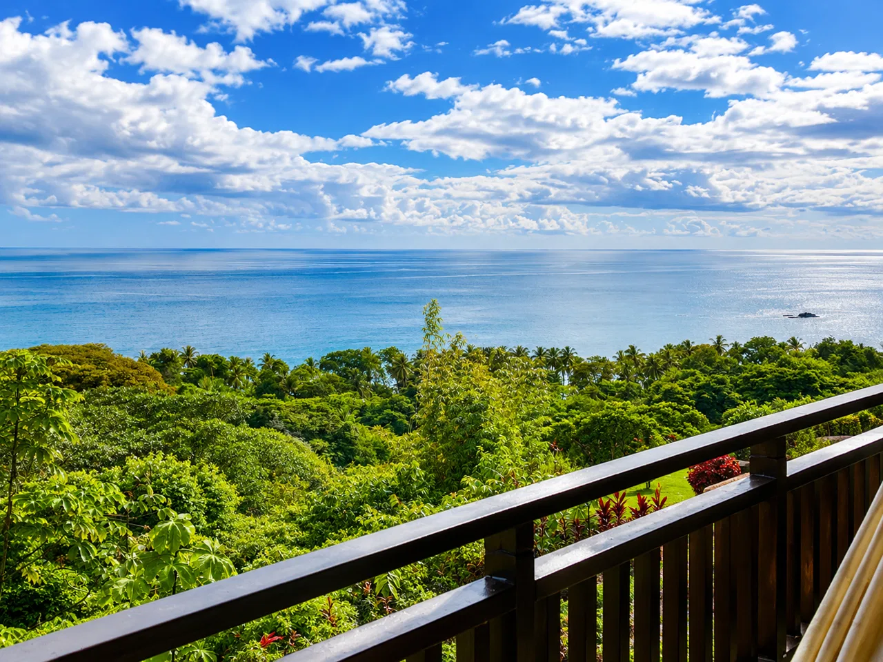Turnkey Ocean View Investment Condo in Gated Community - Minutes to the Beach, photo 7