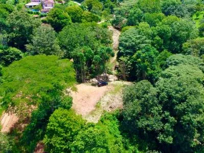 Lote en Calle Cacique de Ojochal | Fácil acceso y vistas espectaculares a las montañas, photo 6