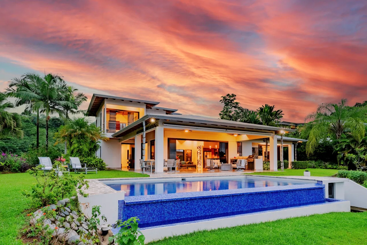 CASA JAGUAR LUXURY PROPERTY THREE BEDROOM HOME, IN OJOCHAL – 1.46 ACRES