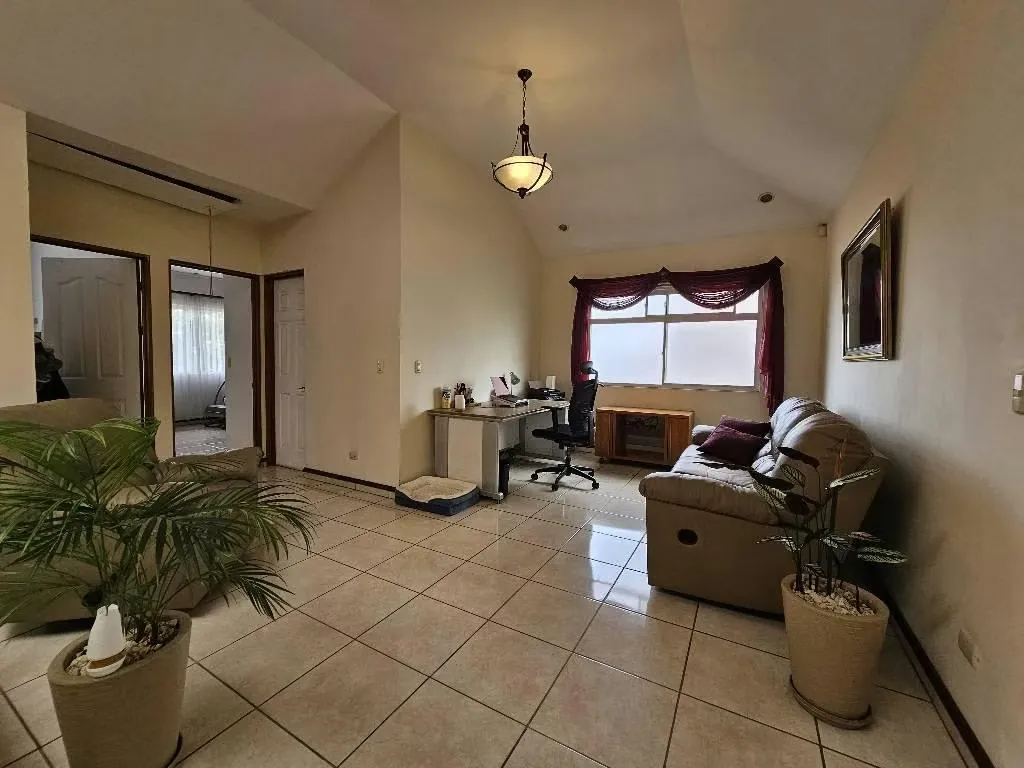 VENDO CASA EN RESIDENCIAL CON SEGURIDAD EN SABANILLA, photo 12