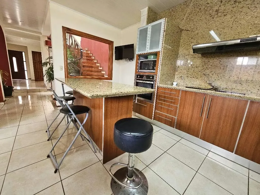 VENDO CASA EN RESIDENCIAL CON SEGURIDAD EN SABANILLA, photo 9