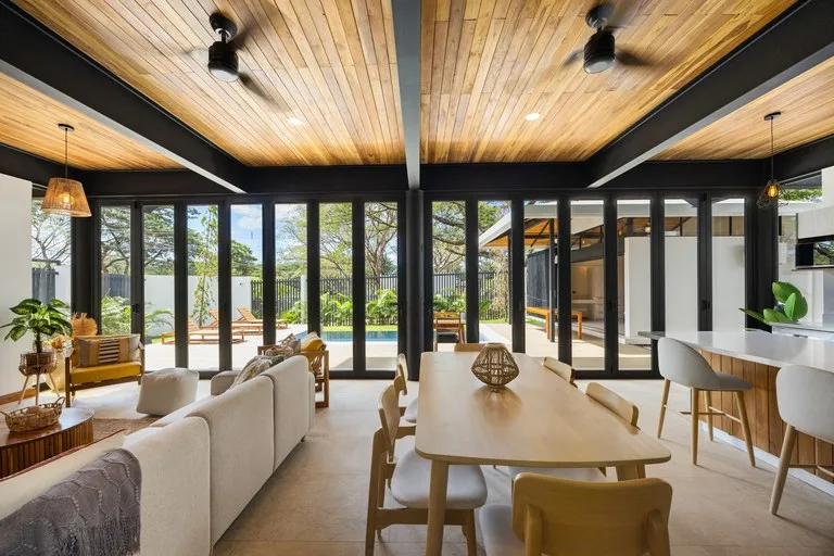 Casa Garza del Sol: Your Dream Home Awaits in the Heart of Tamarindo!