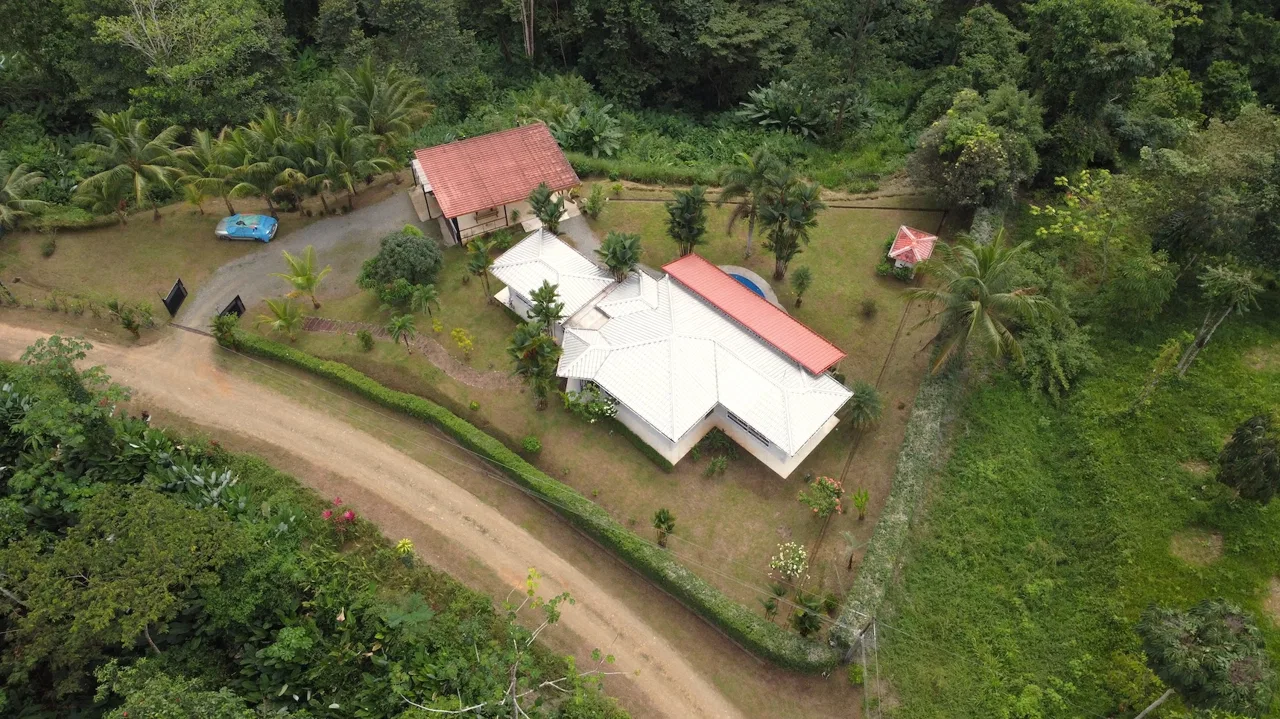 HOUSE WITH THREE BEDROOMS AND MOUNTAINS VIEWS, IN OJOCHAL – 1.8 ACRES, photo 3