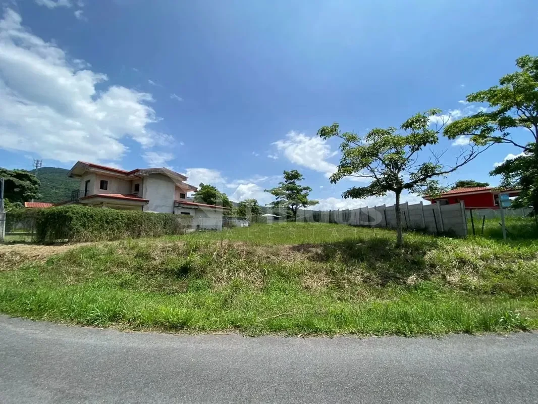 Lote en venta en Urbanización La Caraña, Piedades Santa Ana., photo 4