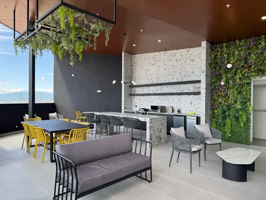 Venta de Estudio en Escalante Frente al Parque Francia #26-1145 GS