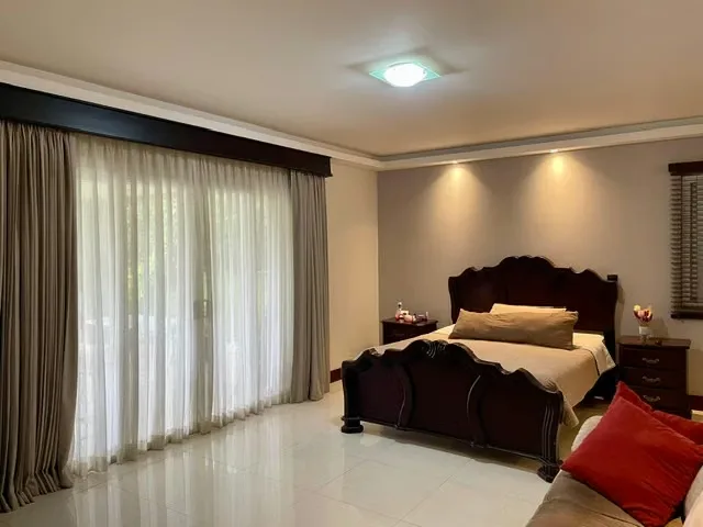 Beautiful and spacious one-floor house within a luxury condo, ideal for those who want to retire in a safe place, surrounded by nature, large green areas, fresh mountain climate, just ..., photo 16