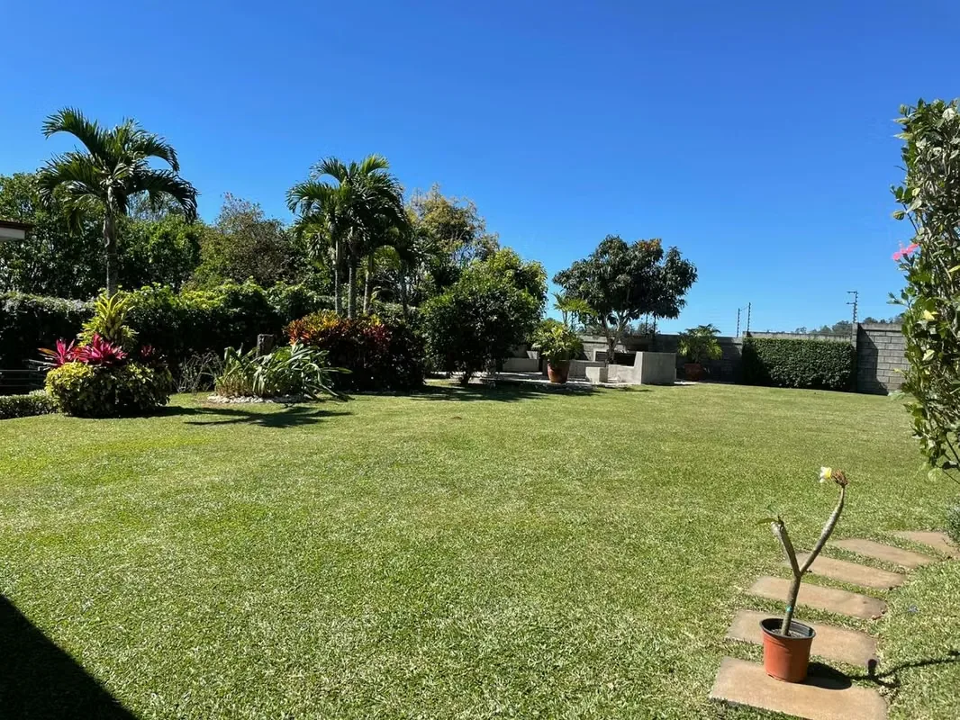 Beautiful and spacious one-floor house within a luxury condo, ideal for those who want to retire in a safe place, surrounded by nature, large green areas, fresh mountain climate, just ..., photo 7