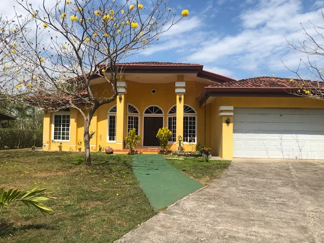 Private Home one mile from Esterillos Beach | Costa Rica Real Estate | Jaco Realty