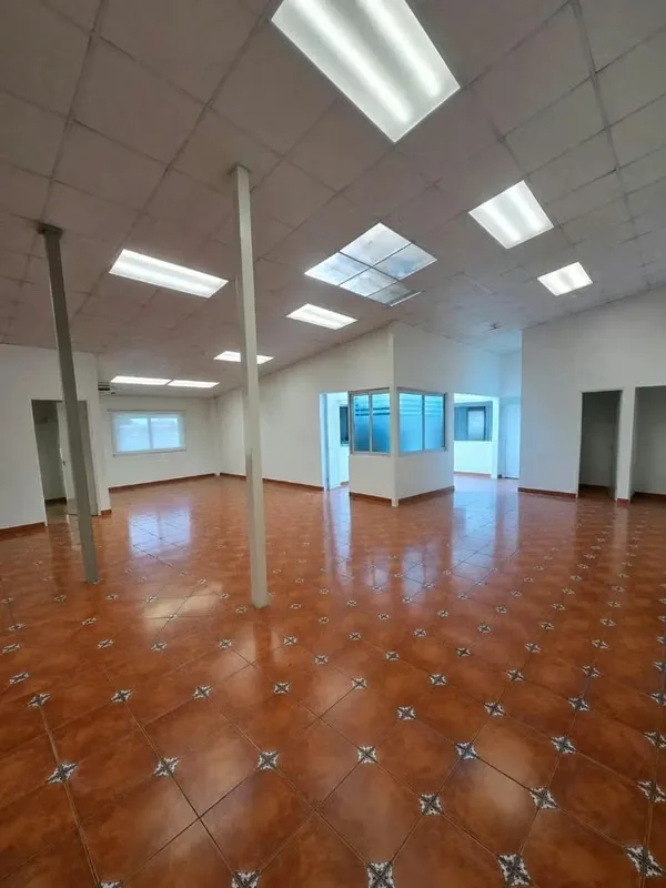 Espacio comercial de alto nivel, ideal para sedes corporativas, hospitales privados, clínicas, empresas transnacionales o cualquier ..., photo 3