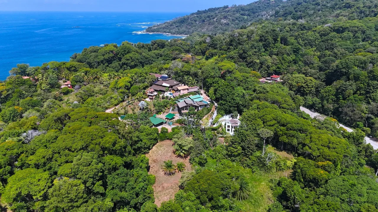 BUILDING PROPERTY WITH OCEAN VIEWS, IN PUERTO NUEVO – 2.22 ACRES, photo 3