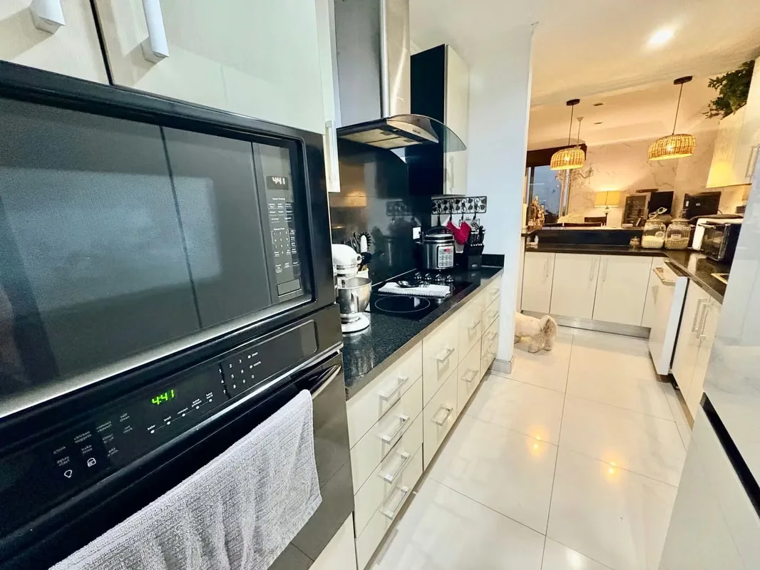 Modern Two-Story House for Sale in Gated Community in Bello Horizonte, Escazú, photo 11