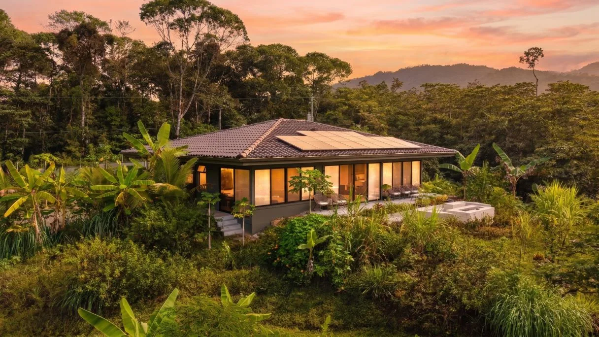 Luxury Self-Sufficient Estate, Off-Grid Sanctuary with Reinforced Underground Residence and Mountain Views.