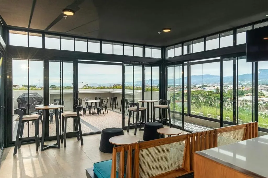 New apartments are rented to premiere in Escalante. We have different options from the 61m2, all of 1 room, 1 bathroom, 1 parking lot in Torre system, and winery., photo 16