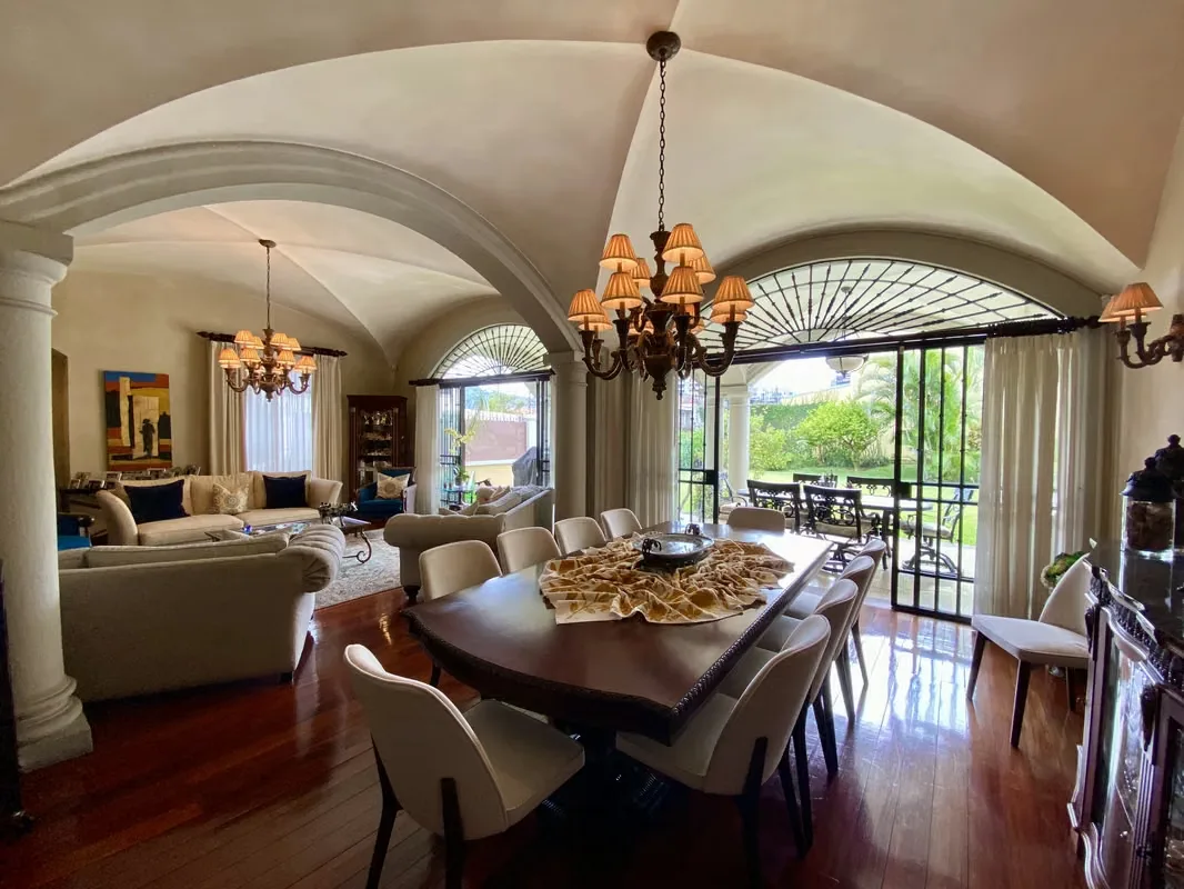 EXCLUSIVE RESIDENCE FOR SALE IN TREJOS MONTEALEGRE, photo 6