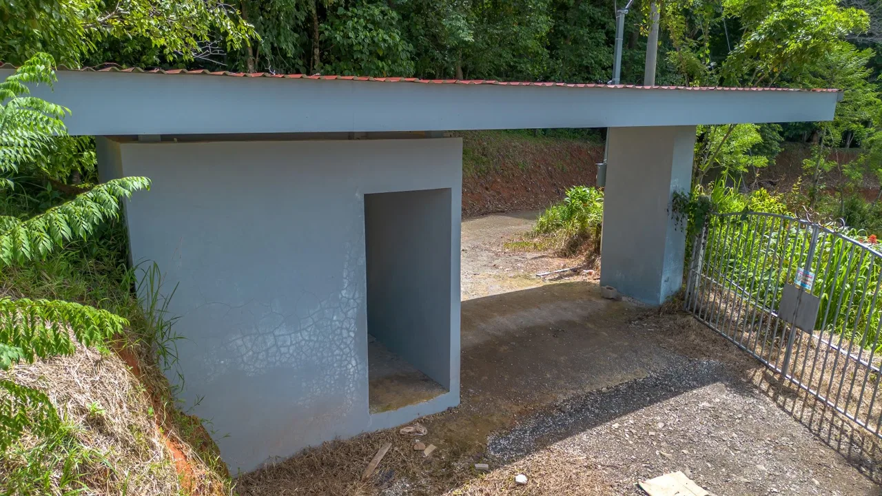 PROPERTY WITH TWO SALES OPTIONS, IN PIÑUELA – 0.7 ACRES, photo 11
