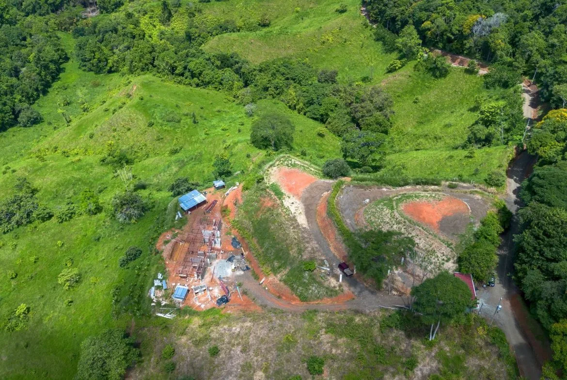 PROPERTY WITH TWO SALES OPTIONS, IN PIÑUELA – 0.7 ACRES, photo 10